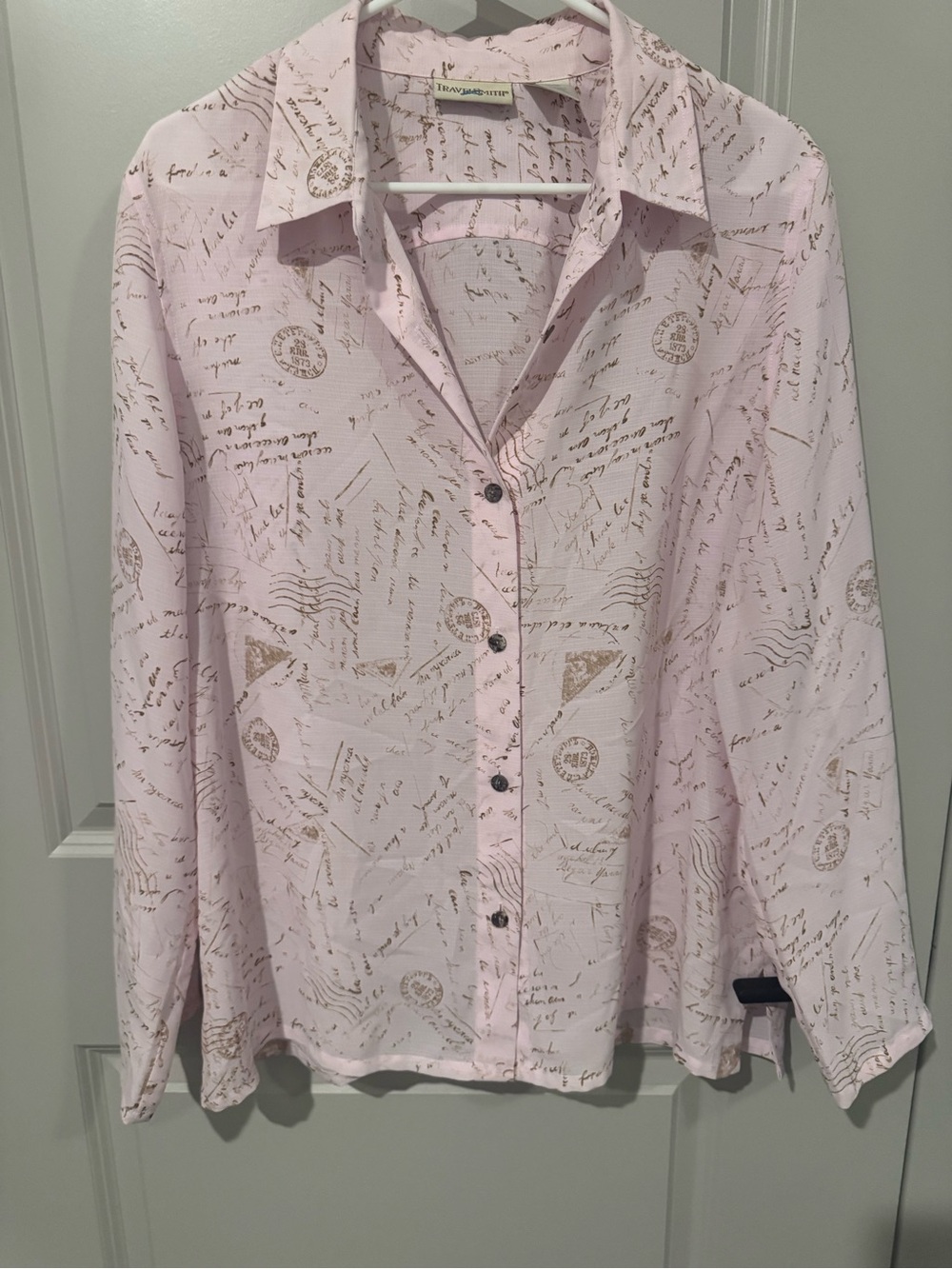 VINTAGE Light Pink Script-Print Button Down Shirt